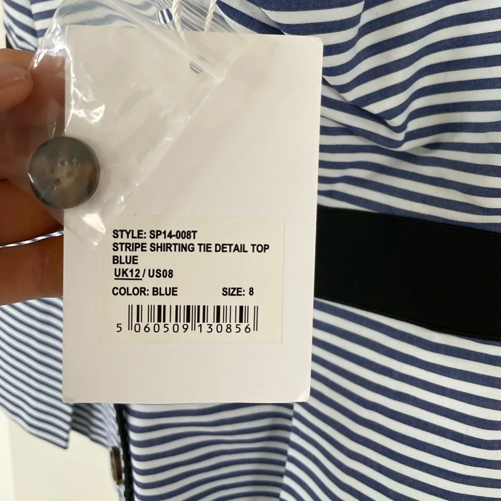 New with tags Self Portrait Shirting Tie Detail Top, size 8 - Picture 4 of 9